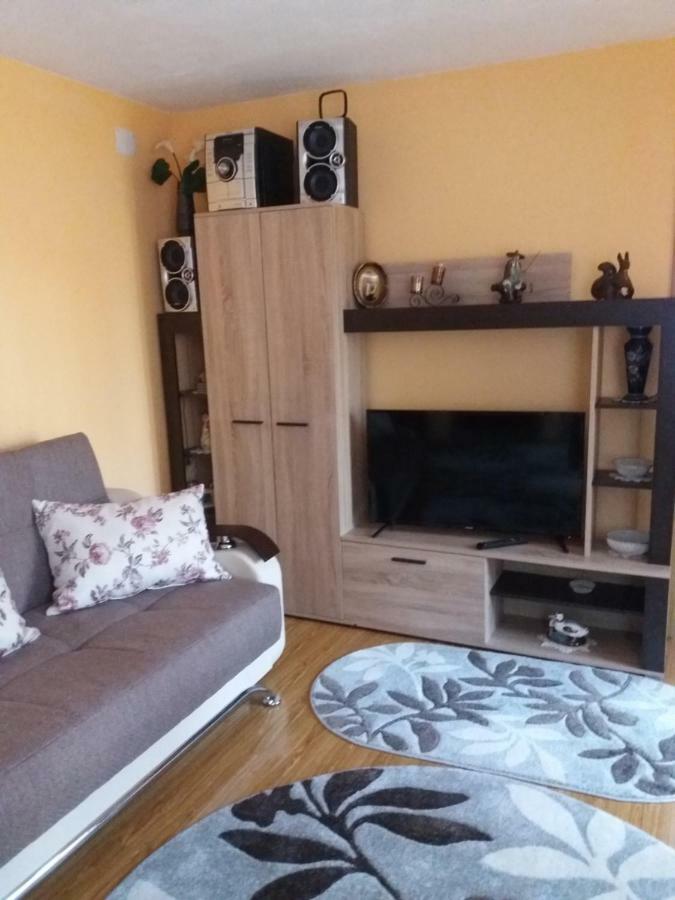 Olimpia Apartments Alba Iulia Esterno foto
