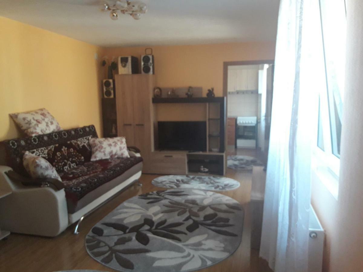 Olimpia Apartments Alba Iulia Esterno foto