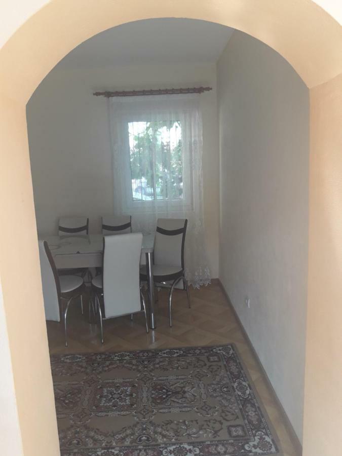 Olimpia Apartments Alba Iulia Esterno foto
